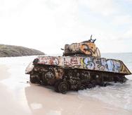 Un tanque de la Marina en la playa Flamenco, Culebra. (GFR Media/Archivo)