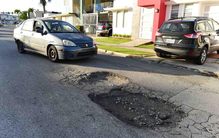 El gobierno destina $326 millones para mejorar los caminos en toda la Isla.
