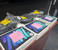 La Policía adquirió 98 iPads para entregarlas a los agentes que diligencien órdenes de protección para mayor agilidad.