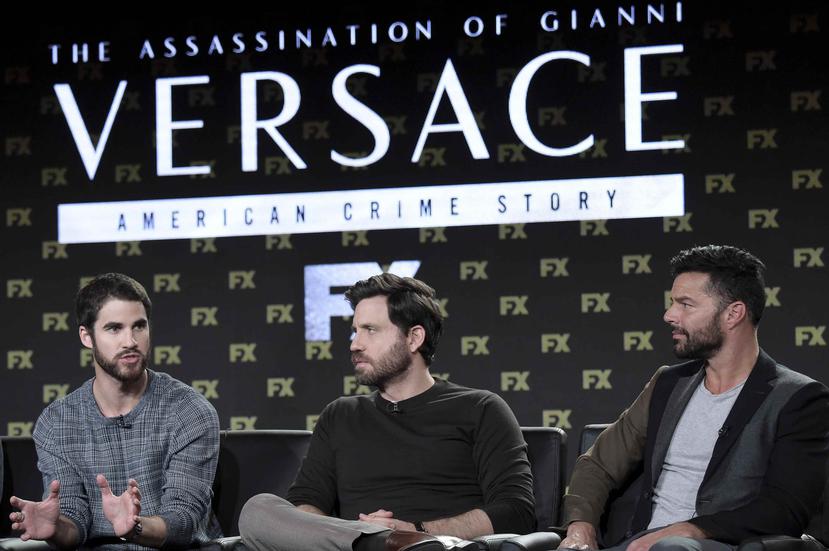 Los actores Darren Criss, Edgar Ramirez y el cantante Ricky Martin forman parte de la controvertida serie. (AP)