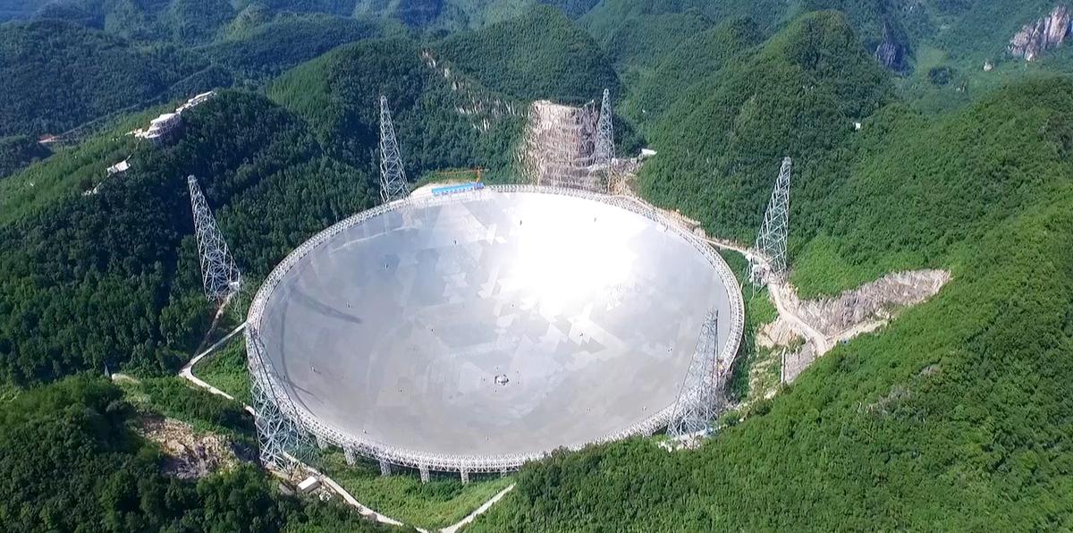 Pronto inaugura el radiotelescopio más grande del mundo