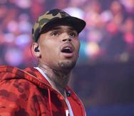 Chris Brown estuvo detenido por unas horas en París acusado de violación (AP)
