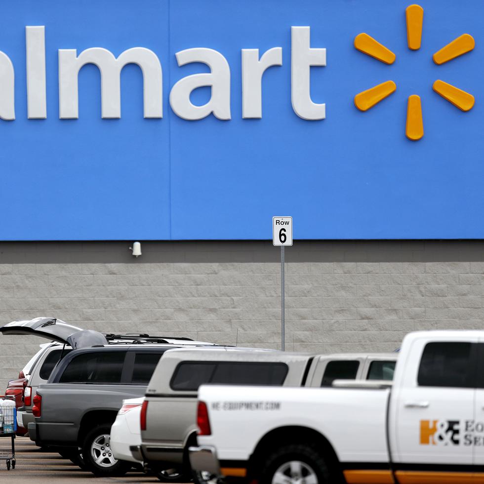 Walmart comenzará sus ventas especiales, en su portal de Internet, el 3 de noviembre, mientras que los especiales en sus tiendas físicas iniciarán el 5 de noviembre.