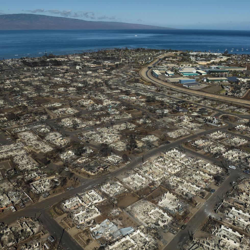 Una zona afectada por incendios se ve en Lahaina, Hawai, el 17 de agosto de 2023.