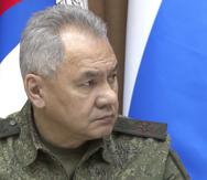 Captura de un video que muestra al ministro de Defensa de Rusia, Sergei Shoigu, escuchando un informe sobre la guerra de Ucrania el pasado 9 de noviembre en Moscú.