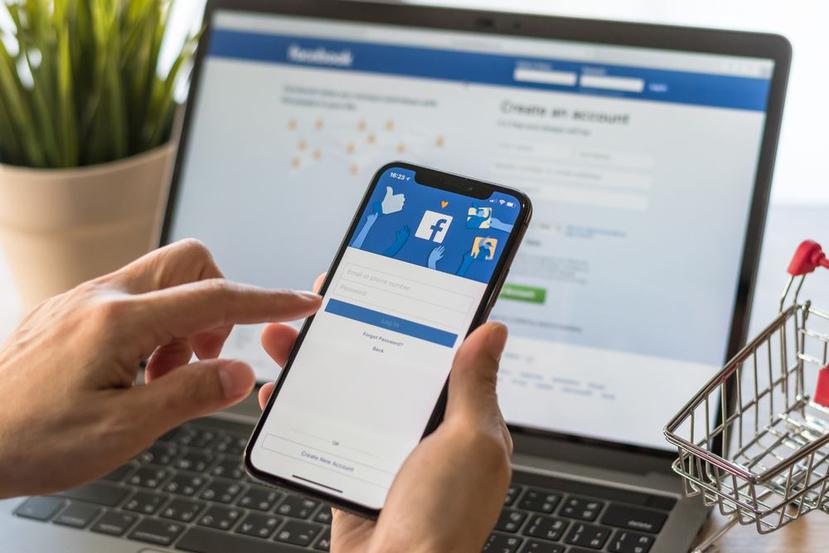 Cuida la privacidad en tu perfil de Facebook. (Shutterstock)