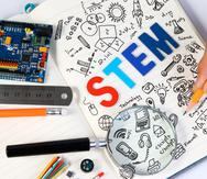 El Programa de Becas de Evertec busca ayudar a los estudiantes interesados en cursar carreras de STEM. Los aspirantes tienen hasta el 2 de julio para solicitar la beca, con todos los documentos requeridos.