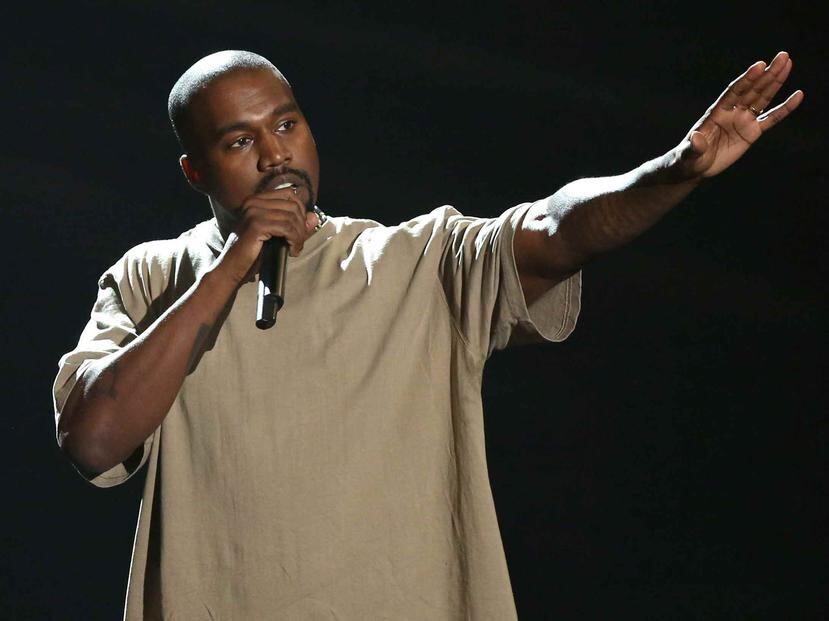 Kanye West acaparó el año pasado toda la atención con un discurso de más de 10 minutos en el que anunció que se presentará a presidente de Estados Unidos en 2020. (Matt Sayles/Invision/AP)
