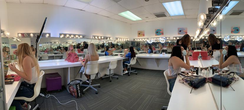 Salón de maquillaje de Desirée Lowry Summer Style Studio.