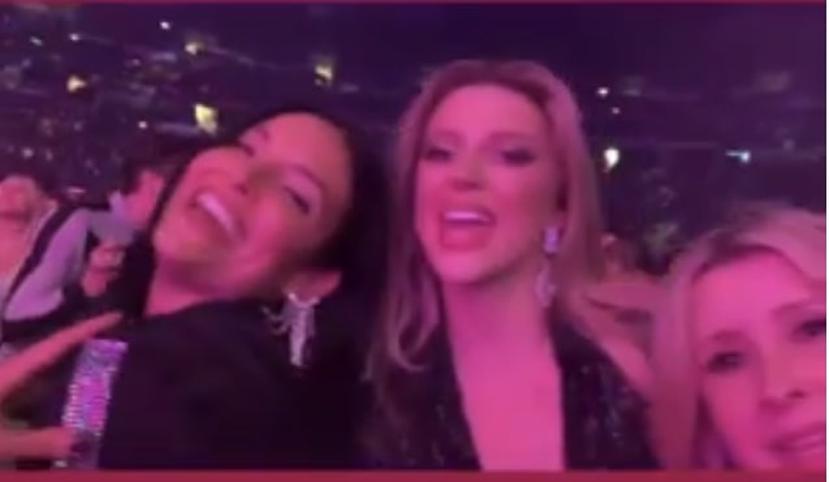Denise Quiñones y Madison Anderson en el concierto de Daddy Yankee. (Foto captura / Instagram)