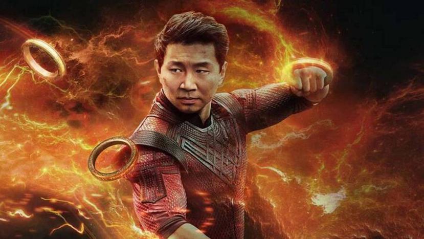 Simu Liu protagoniza la cinta "Shang-Chi and The Legend of the 10 Rings", uno de los grandes éxitos del 2021.