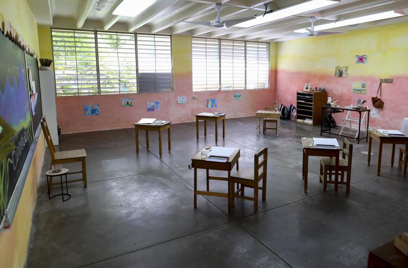Foto de un salón de una escuela en Puerto Rico.
