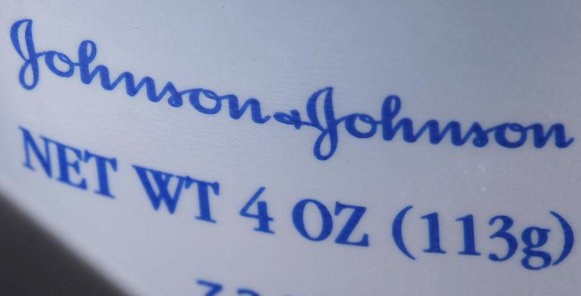 Logo de la compañía Johnson and Johnson. (AP)