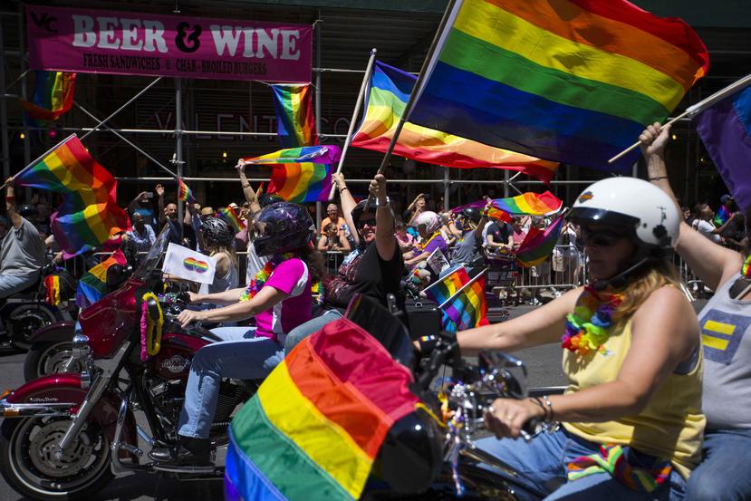 La celebración del orgullo gay también enfrentó resistencia por parte de sus propios miembros, que creen que esos eventos están enfocados para los homosexuales blancos. (AP o /Michael Noble Jr.)