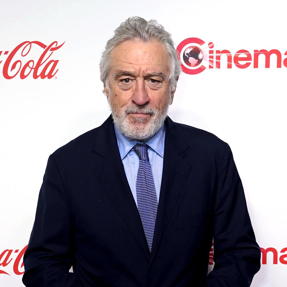 ARCHIVO - Robert De Niro llega a los premios Big Screen Achievement Awards en la CinemaCon en Las Vegas, el 28 de abril de 2022.