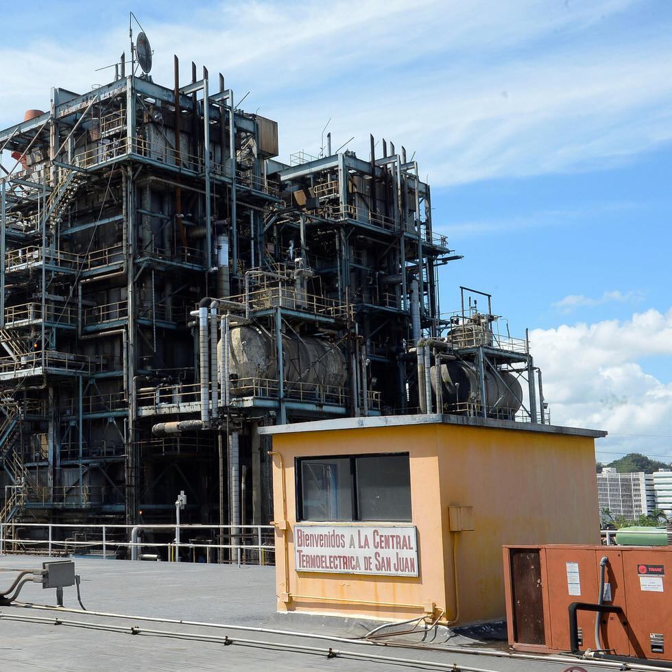 En la foto, una vista de la central termoeléctrica de San Juan, uno de los activos de generación de la Autoridad de Energía Eléctrica (AEE) que el operador Genera PR gestionará a partir del próximo 1 de julio.