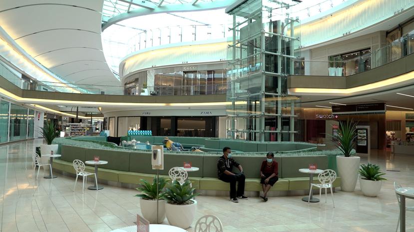 The Mall of San Juan, que cumplió seis años de inaugurado en marzo de este año, también tiene un nuevo propietario desde diciembre de 2020. Taubman Realty Group le vendió el 80% de participación en la empresa a Simon Property Group en una transacción que alcanzó los $3,400 millones.