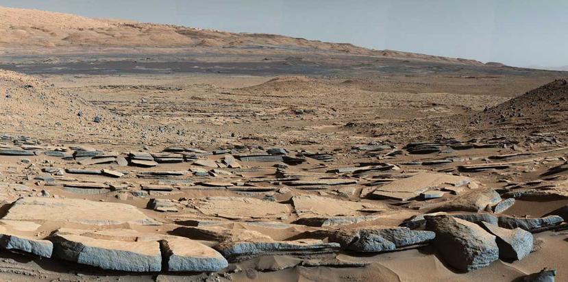 Imagen captada por el robot Curiosity de un área del cráter Gale en Marte. (NASA / JPL / Caltech/MSSS)