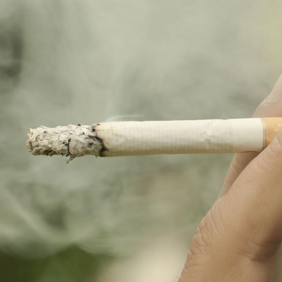 Del fabricante de cigarros Philip Morris International,  muestra resultados alentadores del cigarrillo electrónico sobre una reducción de elementos dañinos comparados con un cigarro tradicional. (Shutterstock)