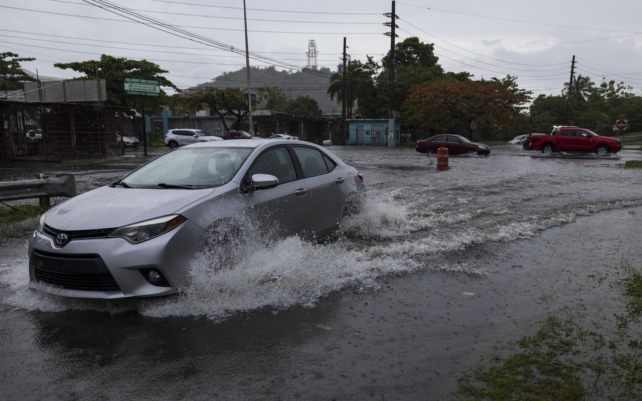 Llamado a no bajar la guardia: lluvias por vaguada comenzarán a media mañana