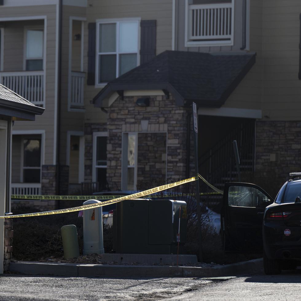 La escena donde la Policía encontró a Kimberlee Singler de 35 años junto a dos de sus hijos muertos y una tercera herida.