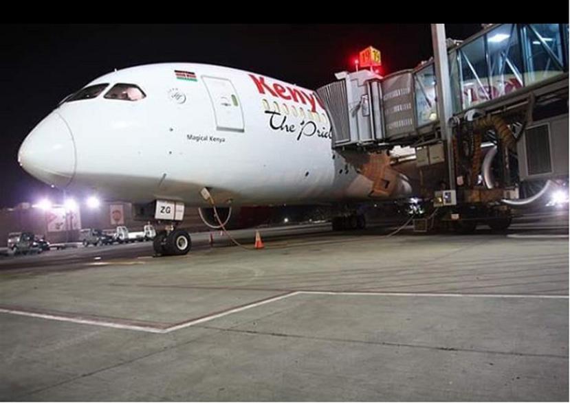 Kenya Airways indicó que las autoridades vincularon el cuerpo con su vuelo de Nairobi con destino a Londres. (Instagram / Kenya Airways)