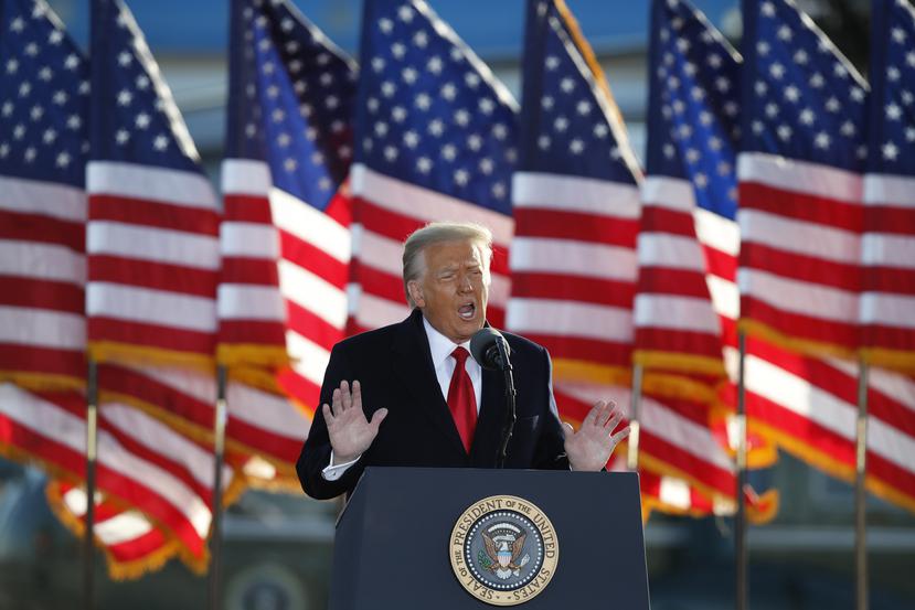 Durante su mensaje en la base aérea Andrews, Donald Trump prometió que "regresará".