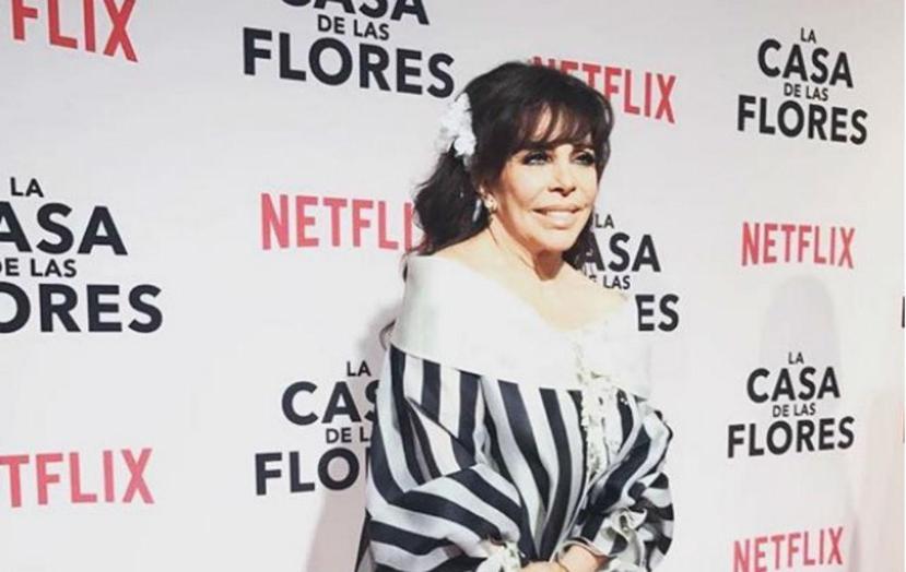 Verónica Castro promueve la serie "La Casa de las Flores". (Captura / Instagram)