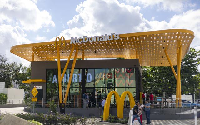 McDonald’s inaugura su restaurante insignia en el San Patricio Village en Guaynabo
