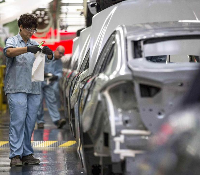 Fiat Chrsyler, General Motors, Ford y Mercedes-Benz encabezan la lista de las automotrices que quieren reiniciar su manufactura de automóviles.