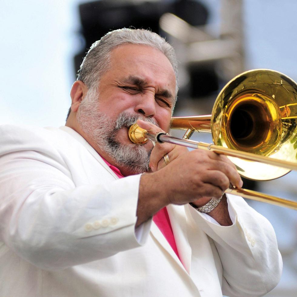 El músico y cantante puertoriqueño Willie Colón contó que si no hubiese sido por su esposa, hubiera muerto desangrado.