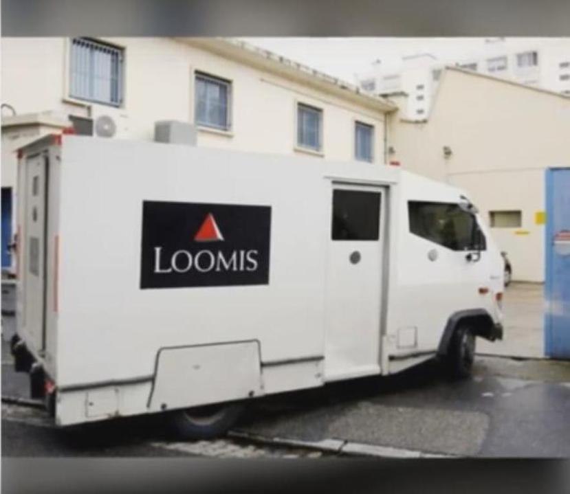 El camión blindado de la empresa Loomis fue hallado por la Policía. (Captura Vídeo)