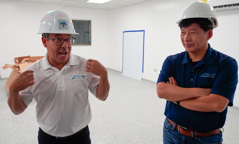Robert Salcedo, izquierda, y Daniel Chang, cofundadores de OcyonBio, que está por abrir su sede en Aguadilla.