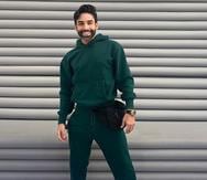 Al momento de su desaparición, Eddie Xavier Morales Rodríguez vestía un pantalón deportivo y sudadera marca Adidas, así como gorra y sandalias negras.