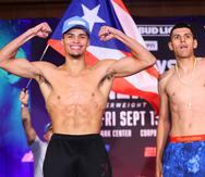 Xander Zayas (izquierda) y Roberto Valenzuela Jr. (derecha) cumplieron con el peso reglamentario para su pelea de mañana, viernes.