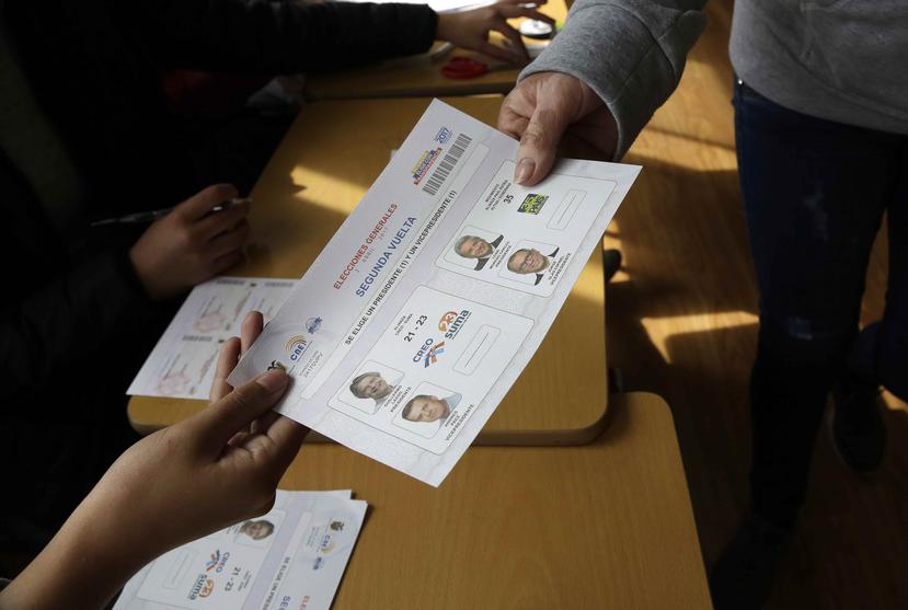 El responsable de la Autoridad Electoral dijo también que el 93% de las juntas receptoras del voto contó con presencia de los delegados de CREO y AP durante la jornada de comicios. (AP)
