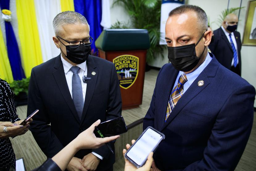 El designado secretario de Seguridad Pública, Alexis Torres, y el comisionado de la Policía, Antonio López.