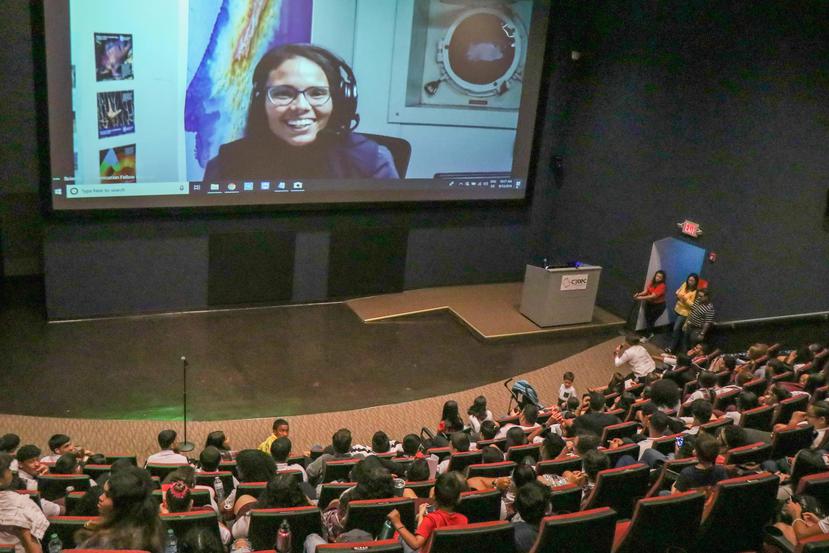 La puertorriqueña Yashira Cruz Rodríguez participó anteayer en una teleconferencia con estudiantes en el Centro Criollo de Ciencia y Tecnología del Caribe (C3Tec), en Caguas. (Suministrada)