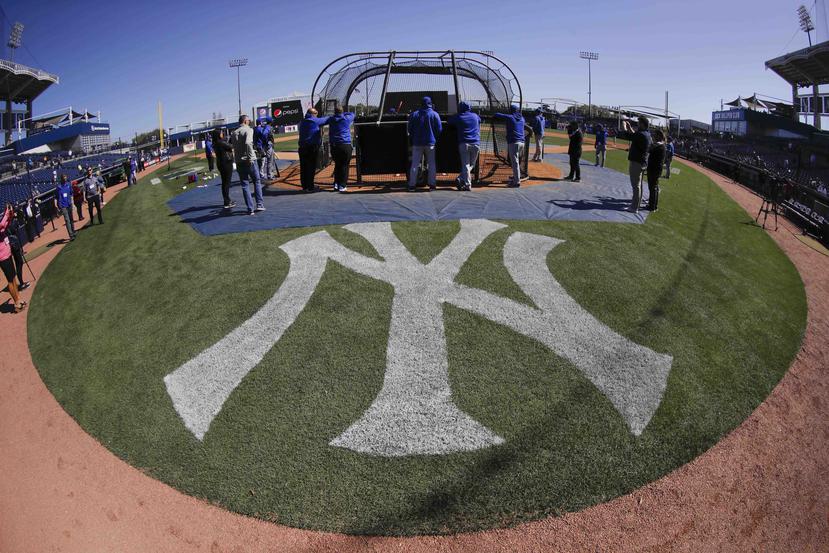 Los jugadores de los Yankees decidieron quedarse en los campos de entrenamiento durante la pausa. (AP)