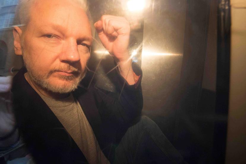 Assange vivió en la embajada ecuatoriana en Londres desde 2012 hasta su arresto en abril. (EFE)