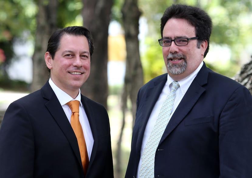 Juan Dalmau, candidato al Senado, y Denis Márquez, candidato a la Cámara de Representantes por el PIP.