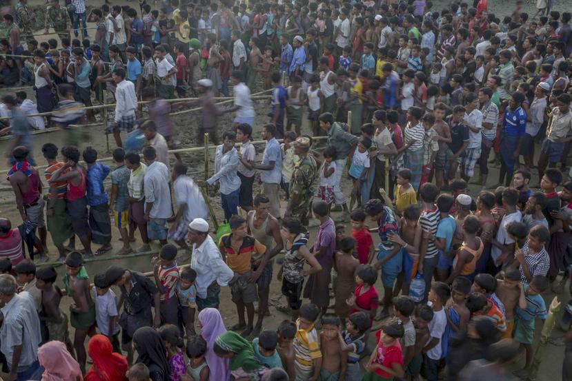 Más de un millón de musulmanes de etnia rohinya viven en Myanmar desde hace generaciones, aunque las autoridades los despojaron de la ciudadanía, les niegan casi todos sus derechos y los consideran apátridas.(AP)
