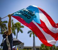 San Juan , Puerto Rico, Abril 18, 2021 -  TUS NOTICIAS - FOTOS para ilustrar una historia sobre una marcha / cacerolazo desde la Plaza Colón hasta el Capitolio por parte del Frente en Defensa de las Pensiones en protesta por la aprobación del Proyecto de Ley 120 para retiro digno a los trabajadores y trabajadoras del gobierno. EN LA FOTO una vista de la manifeatación.FOTO POR:  tonito.zayas@gfrmedia.comRamon "Tonito" Zayas / GFR Media