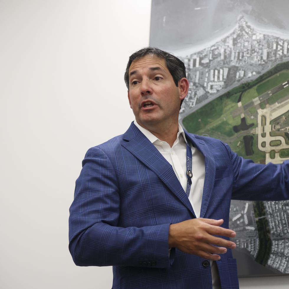 Jorge Hernández, Aerostar Airport Holdings president, the private operator of Puerto Rico's main airport facility, said that the reduction in electricity consumption resulted in a reduction in pollutant emissions in the run-up to 2050.