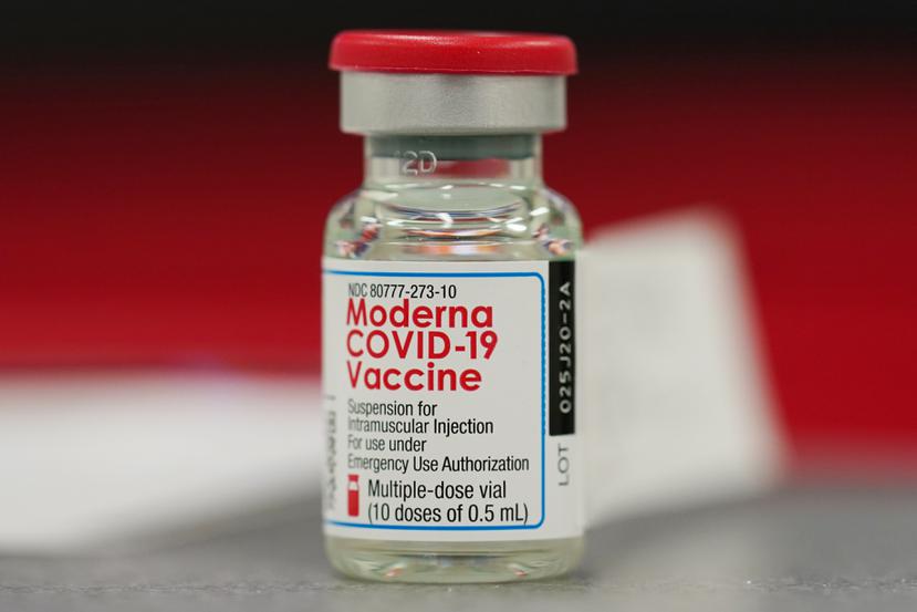 Una dosis de la vacuna contra el COVID-19 de Moderna.