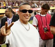El cantante boricua Daddy Yankee presentó hoy su equipo de pádel.