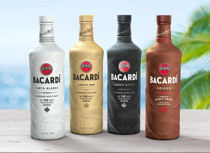 La firma Bacardí anunció el cambio de las botellas que utiliza tanto para sus rones como para otras bebidas alcohólicas a un material 100% biodegradable.