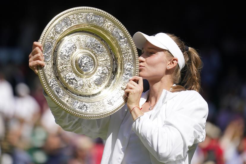 Elena Rybakina conquistó su primer campeonato en Wimbledon.
