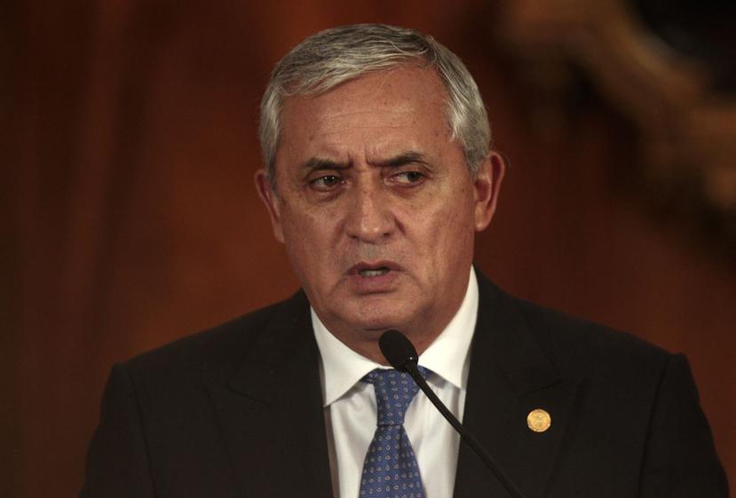 En una votación histórica, el Congreso de Guatemala decidió el martes retirar la inmunidad al presidente para permitir que sea investigado como cualquier ciudadano. (EFE)