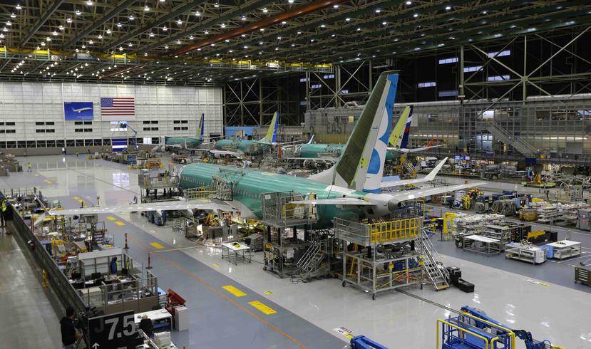 En esta fotografía un Boeing 737 Max es construido en Renton, Washington. (AP)